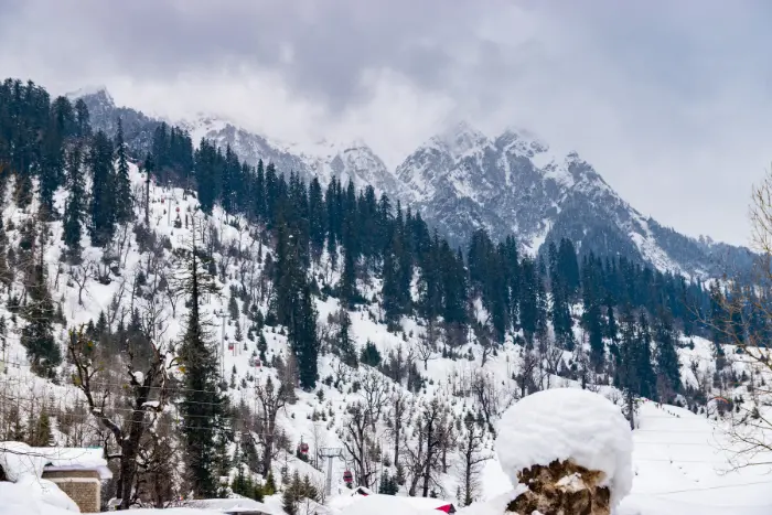Solang Valley adventure paragliding zipline Rohtang Pass Manali